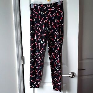 No Boundaries Festive Candy Cane Leggings Medium